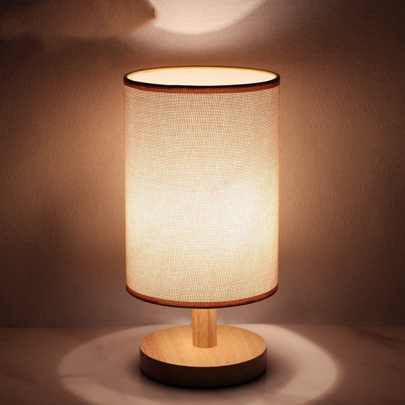 Minimalist Modern Scandinavian Ins Girls Warm Light Feeding Bedroom Bedside Table Lamp