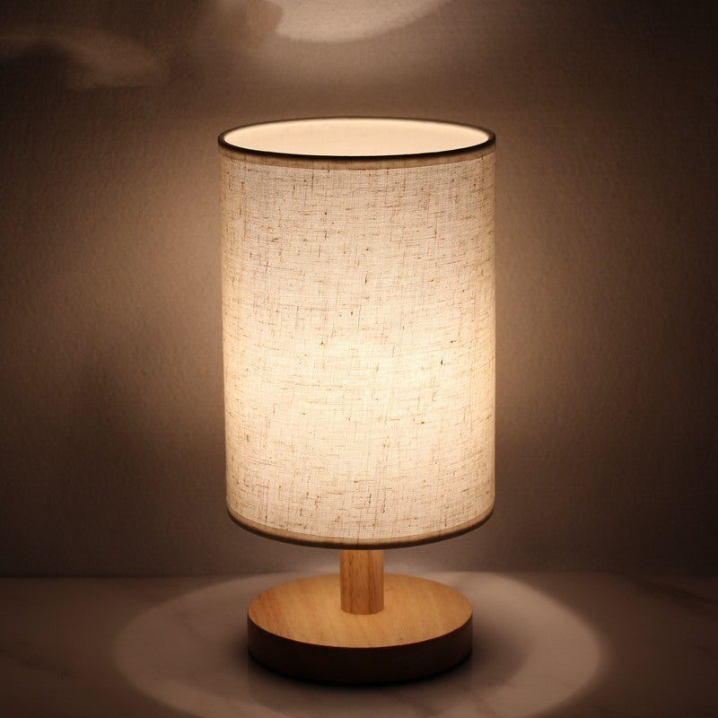 Minimalist Modern Scandinavian Ins Girls Warm Light Feeding Bedroom Bedside Table Lamp